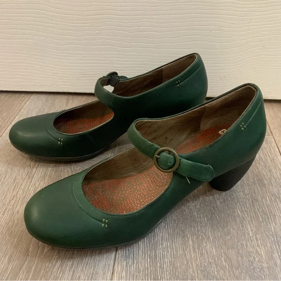 Camper Women's Lila Medio Dress Pump Green Mary Jane Shoes Sz EU 38 US 8 - Picture 2 of 11